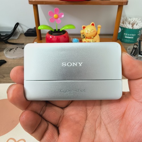 Sony cyber shot - sony, cyber-shot